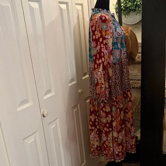 Umgee Multicolor Floral Long Sleeve Dress - Picture 3 of 8